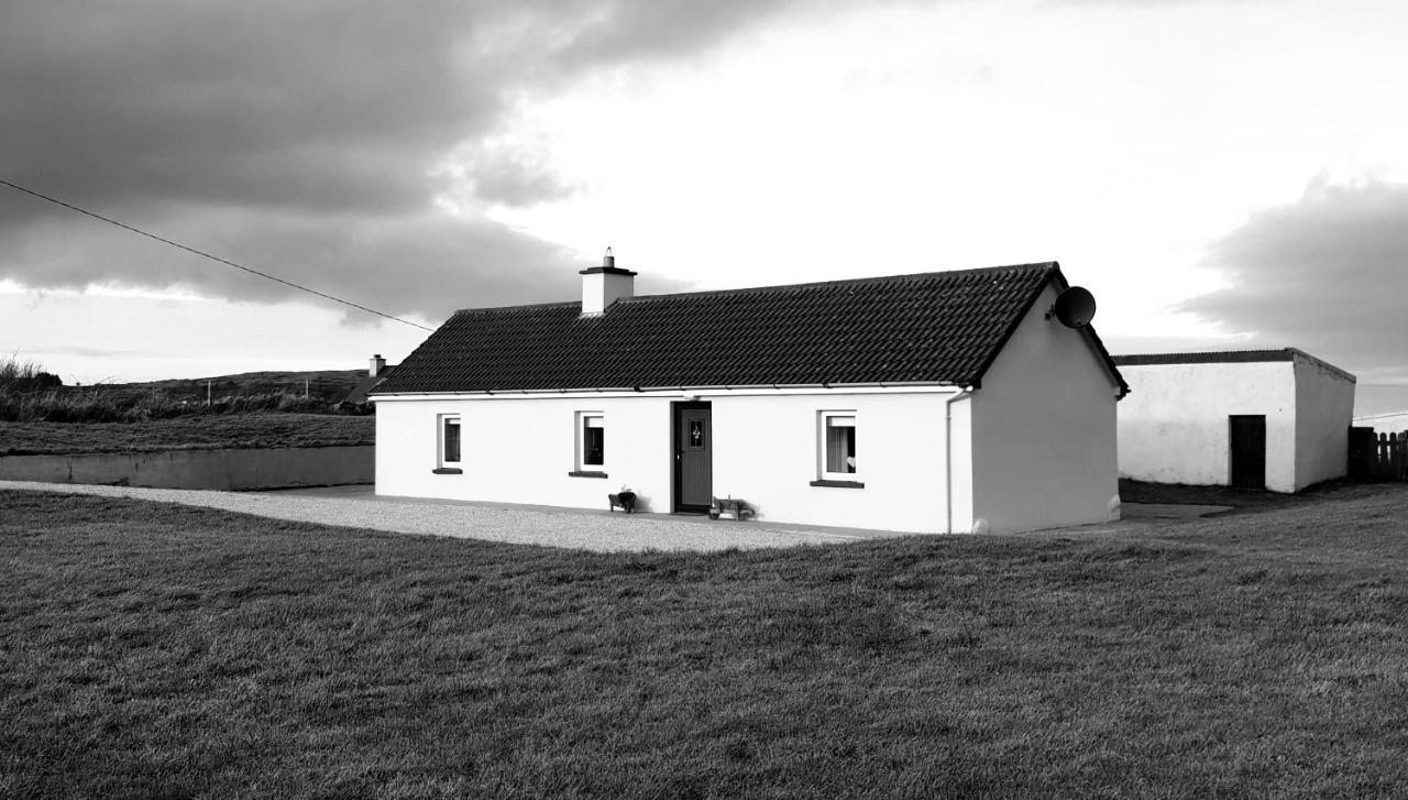 Granny Dens Villa Donegal Town Exterior photo